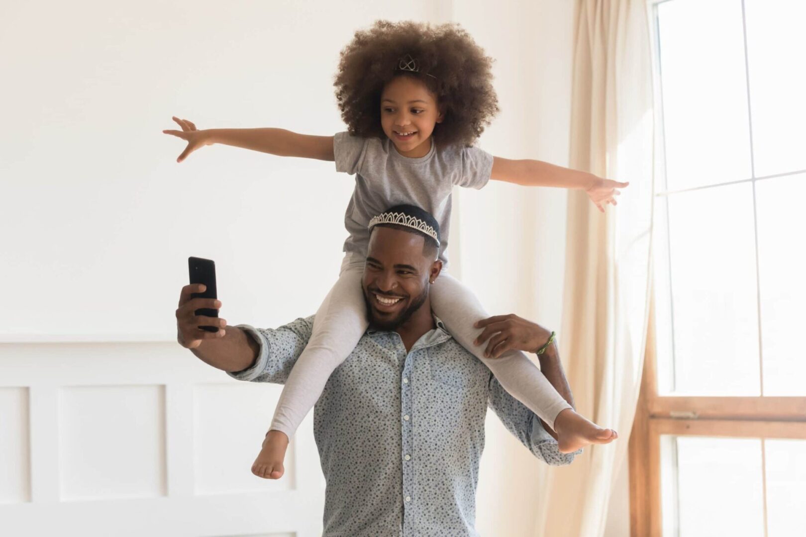 dad-and-daughter-black-scaled-1